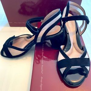 Elegant and comfortable black and white heels